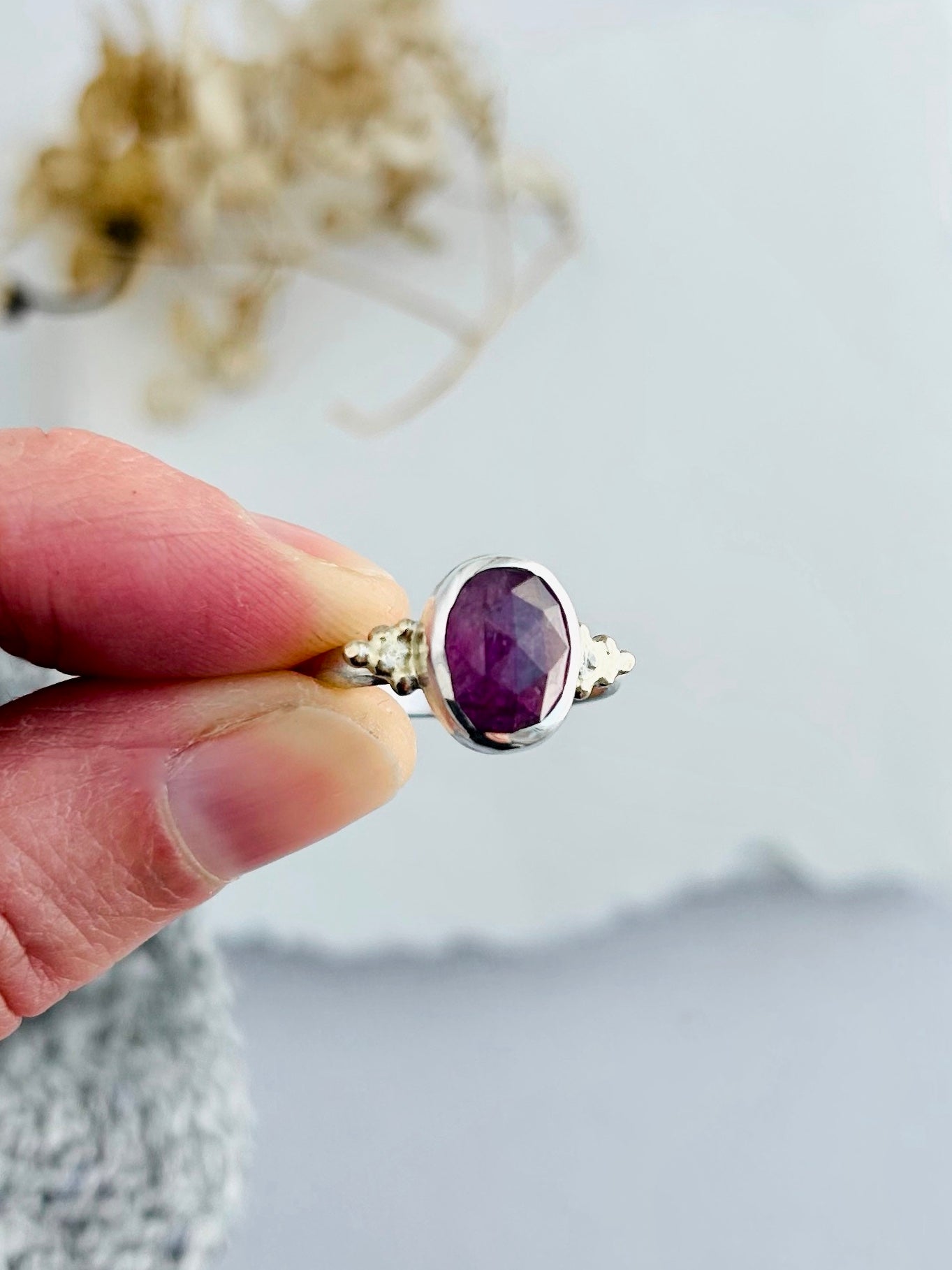 The Queen Ring - Size 8